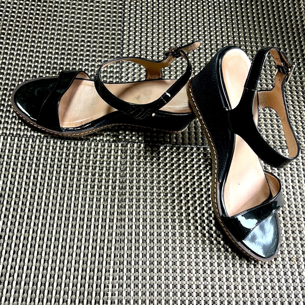 Donald Pliner wedge heels (3 for $20 BUNDLE SALE)